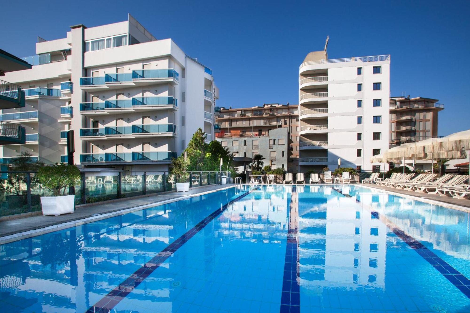 Residence Atlantico Lido di Jesolo Buitenkant foto